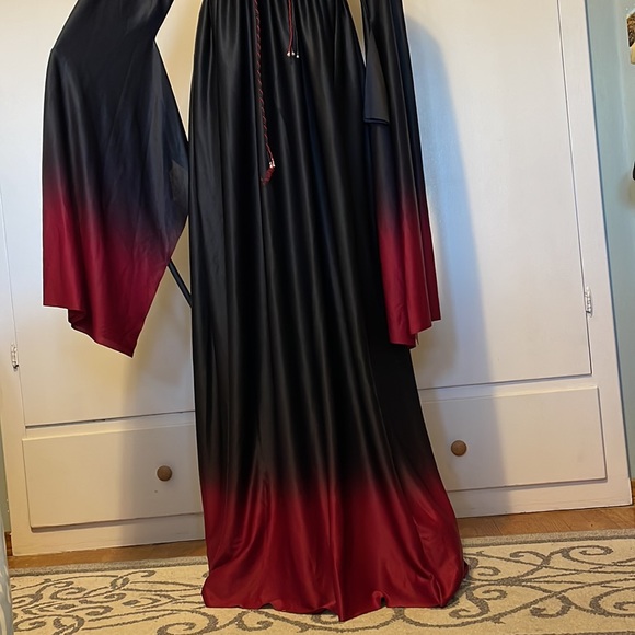 SPIRIT HALLOWEEN. V Neck Long costume womens DRESS size 16W -20W “ - Picture 3 of 15